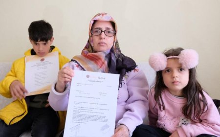 Tavuk Karası Hastalığına Yakalanan Gurbet Elüstün Görme Yetisine Kavuşmak İçin Yardım Bekliyor