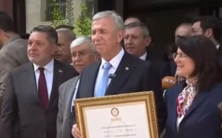 31 Mart seçimini kazanan Yavaş mazbatasını aldı