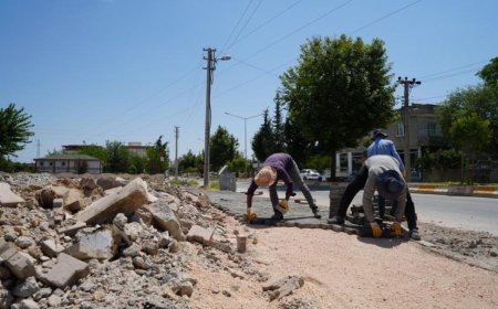 Altınşehir Mahallesinden 6 Şubat’ın izleri siliniyor