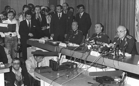 12 Eylül'ün Mirası: Türkiye'de Demokrasi Mücadelesi Hala Devam Ediyor