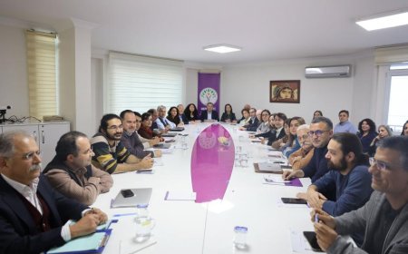 DEM Parti MYK toplantısı başladı: Gündem İmralı mesajları