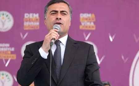 Son Dakika! Van Belediye Başkanı Abdullah Zeydan'a hapis cezası