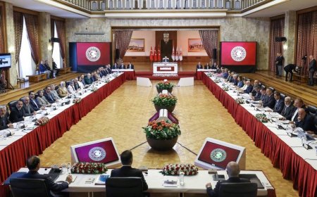 “Demokratik Yöntemle Çözülmeli”Meclis Komisyonu Şehit Aileleri ve Hak Örgütlerini Dinliyor