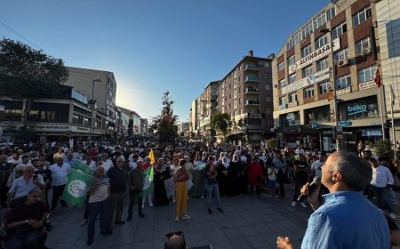 Sultanbeyli’de Barış ve Demokrasi Çağrısı