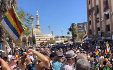 Süveyda’da Kitlesel Protesto: “Dürzi Halkı Kendi Kaderini Tayin Edecek”