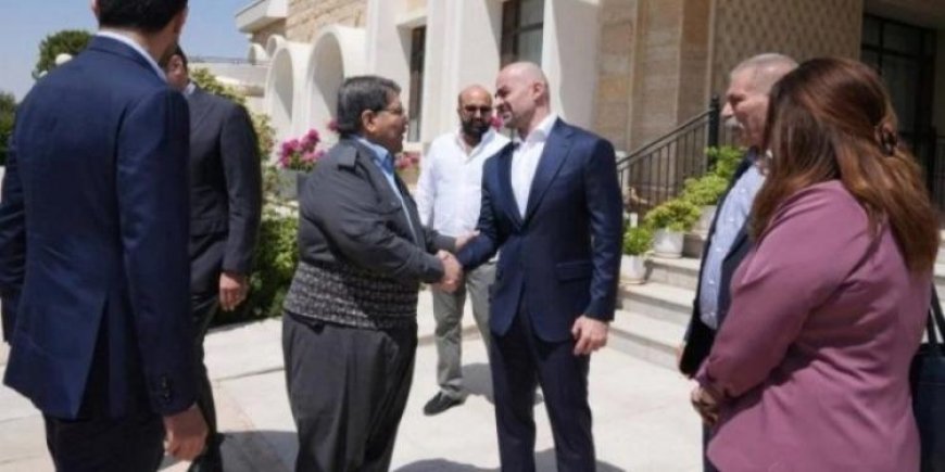 Talabani “Yeni Suriye’de Kürtlerin Hakları Garanti Altına Alınmalıdır”