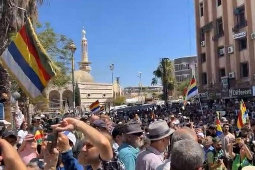 Süveyda’da Kitlesel Protesto: “Dürzi Halkı Kendi Kaderini Tayin Edecek”