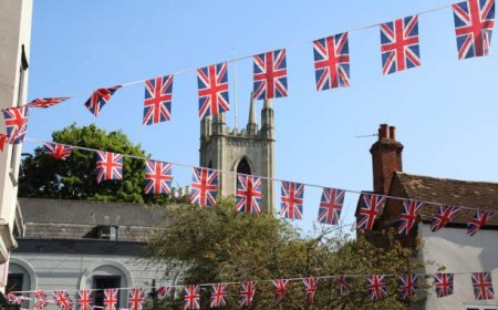 İngiltere’de Aşırı Sağ Yükselişi: Avrupa İçin Zincirleme Tehdit, Kürt Toplumu İçin Çifte Risk