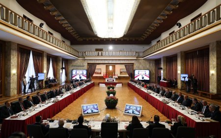 Komisyon’da Akademisyenlerden Barış Çağrısı