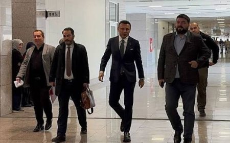 Özgür Çelik ve 25 CHP’li Hakim Karşısında