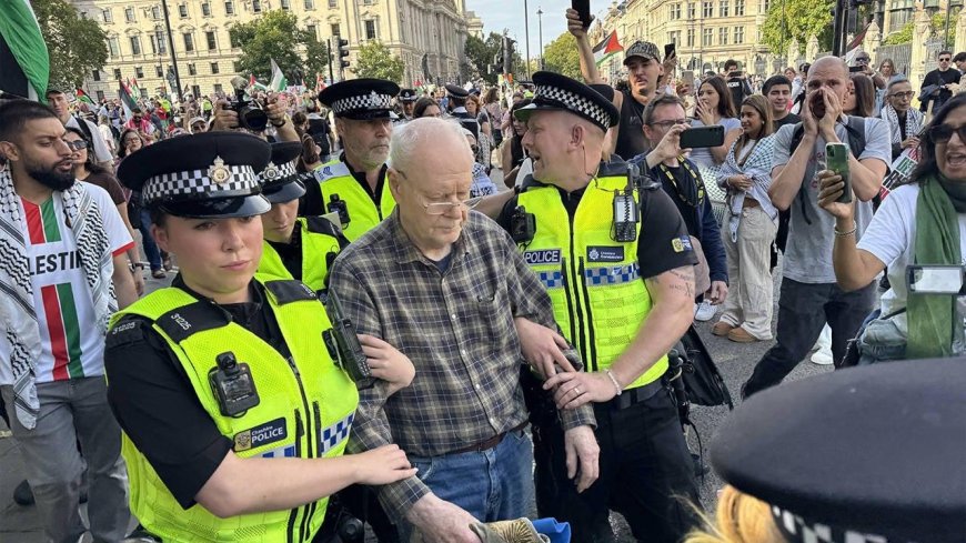 Londra’da Tarihi Gözaltı Filistin Eyleminde 890 Kişi Tutuklandı