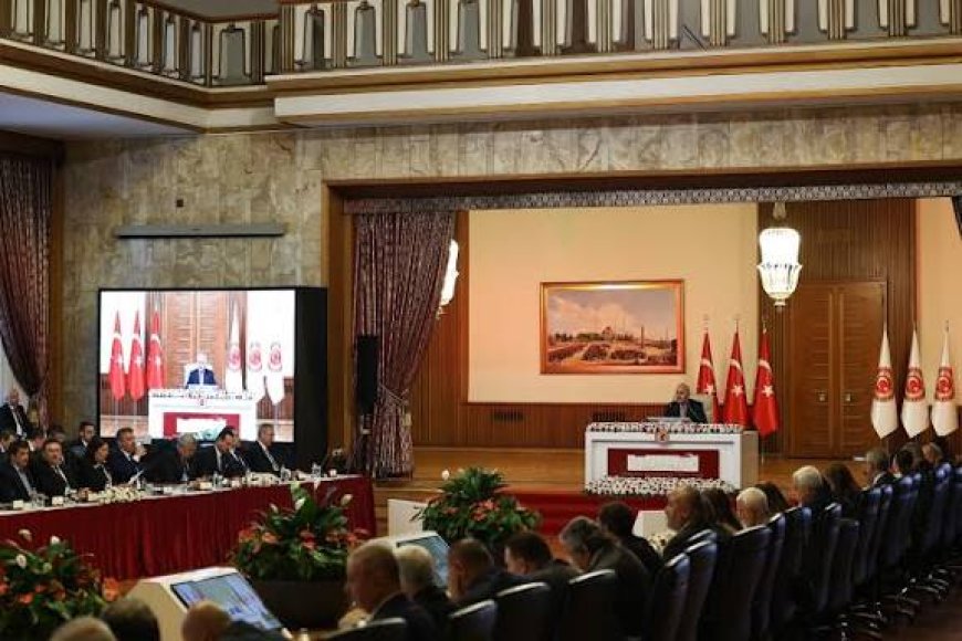 DEM Parti’den 6 maddelik komisyon açıklaması Dinleme bitti, hukuk aşamasına geçiyoruz