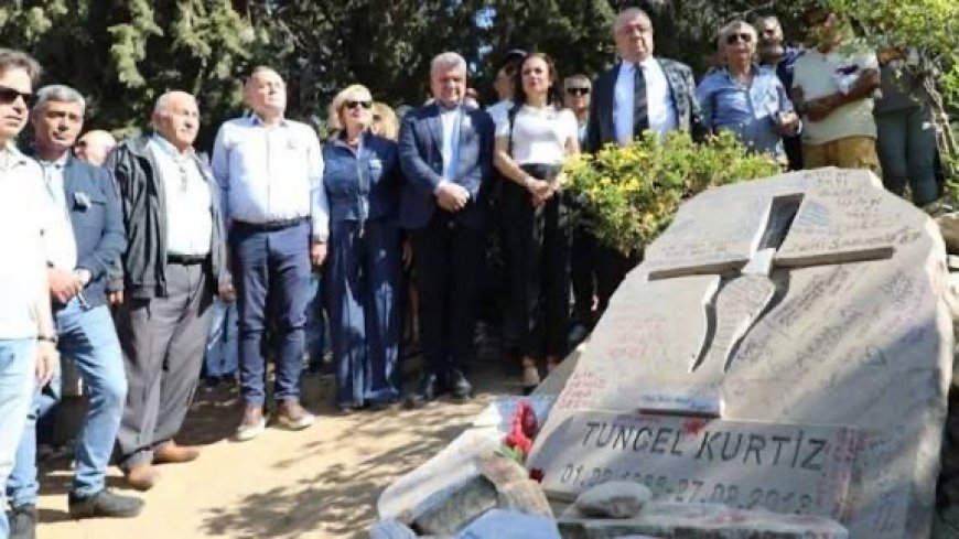 Usta Sanatçı Tuncel Kurtiz, Ölümünün 12. Yılında Özlemle Anıldı