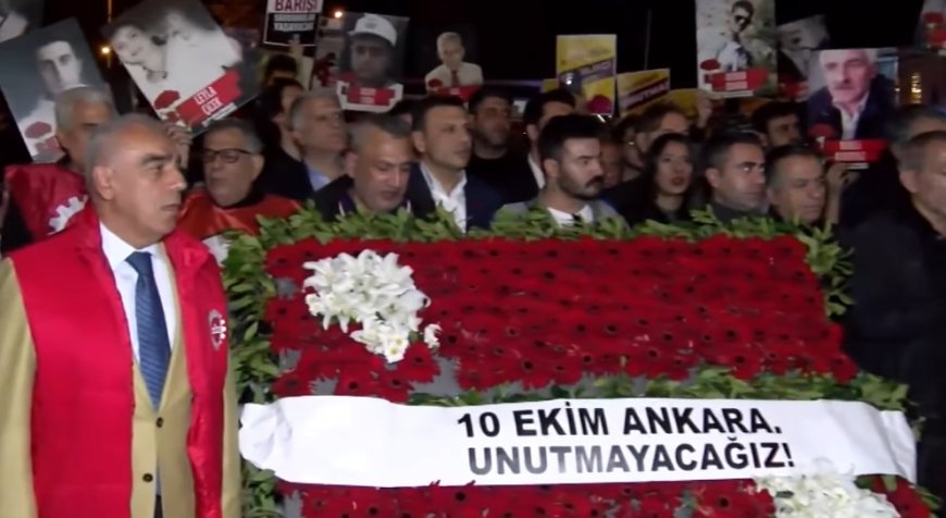 10 Ekim Ankara Gar Katliamı’nda yaşamını yitirenler İstanbul’da anıldı “Cezasızlık utançtır, insanlık suçudur