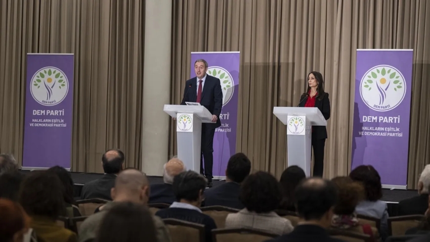 Hatimoğulları ve Bakırhan’dan 29 Ekim Mesajı“Cumhuriyet barış ve demokrasiyle taçlanmalı