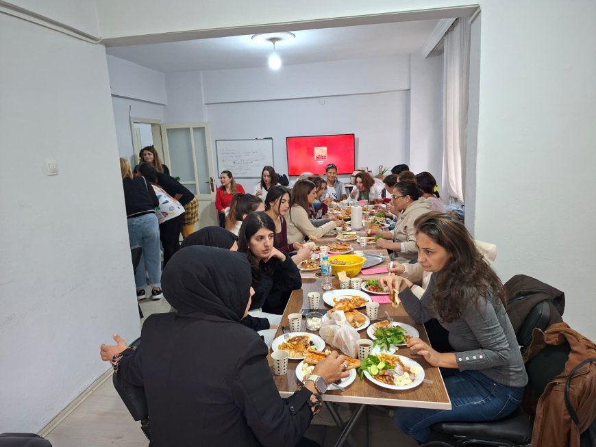 Malatya’da 25 Kasım Öncesi Kadın Dayanışması Güçlendi MDKP’den Yoğun Katılımlı Kahvaltı Buluşması