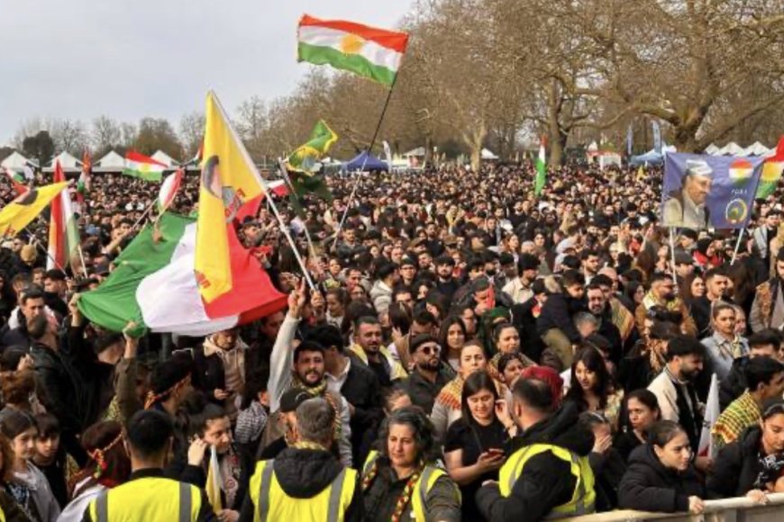 Londra’da Tarihi Newroz Buluşması On Binler Birlik ve Özgürlük Mesajıyla Finsbury Park’ta