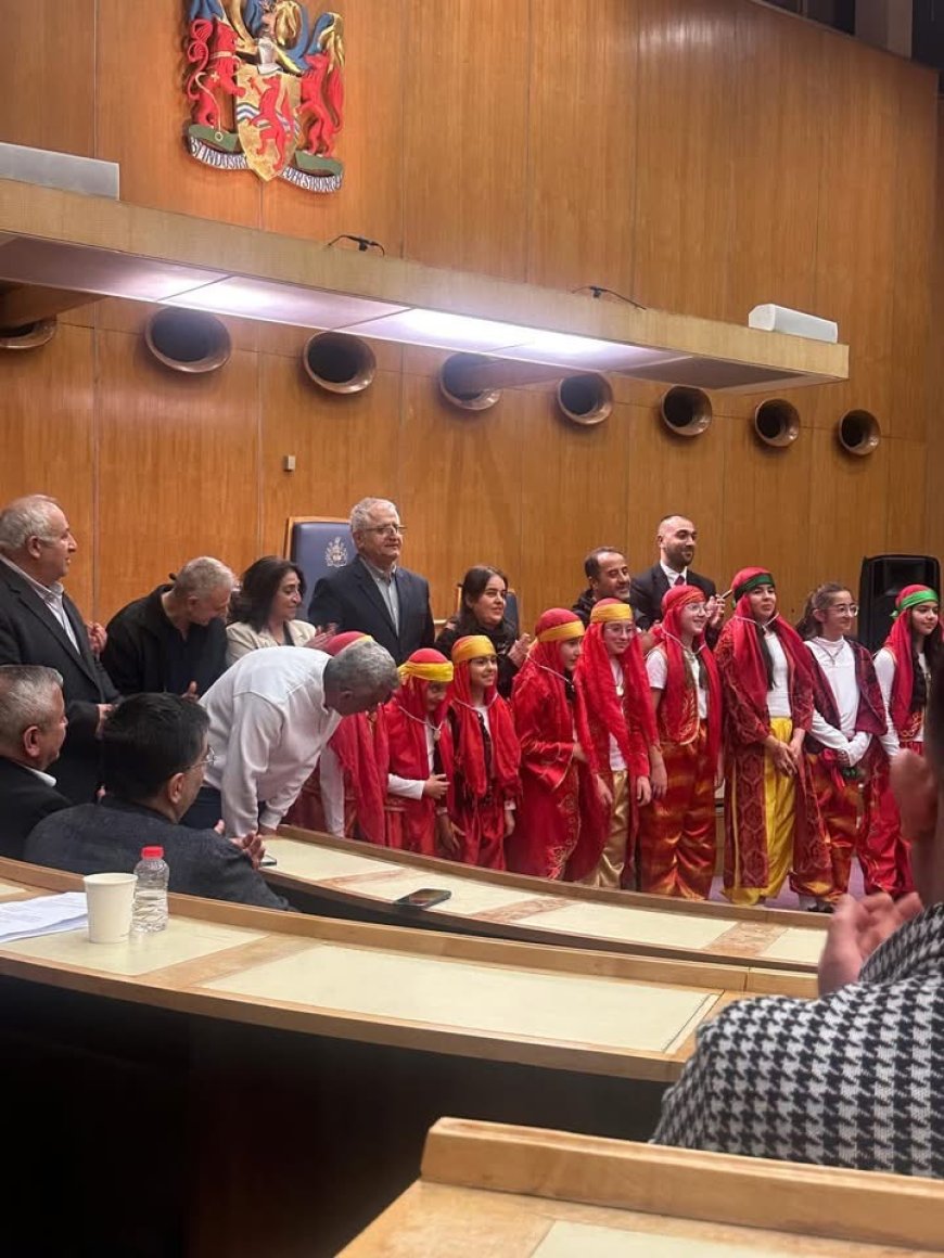 Enfield’de Tarihi Newroz Gecesi Kürt Kültürü, Ezgiler ve Güçlü Birlik Mesajı