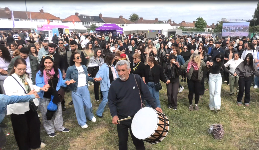 Londra’da Tarihi Buluşma 14. Britanya Alevi Festivali’nden Dünyaya Barış ve Kardeşlik Mesajı