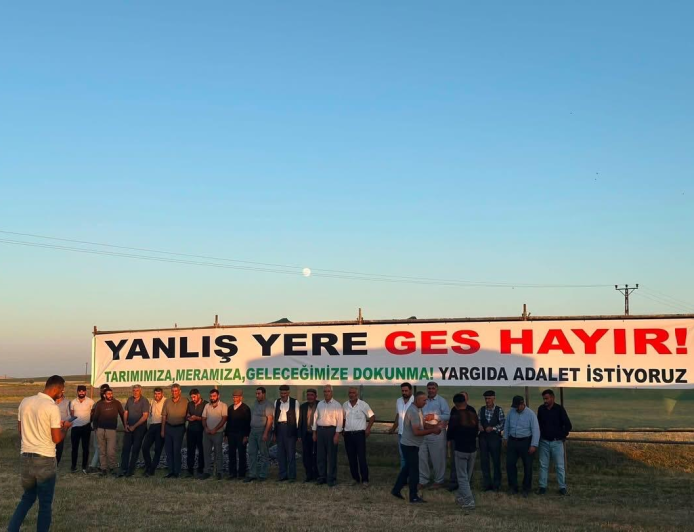TOPRAĞINA SAHİP ÇIKAN OVAKIŞLA’DAN GES PROJESİNE SERT TEPKİ “GELECEĞİMİZE DOKUNMAYIN”