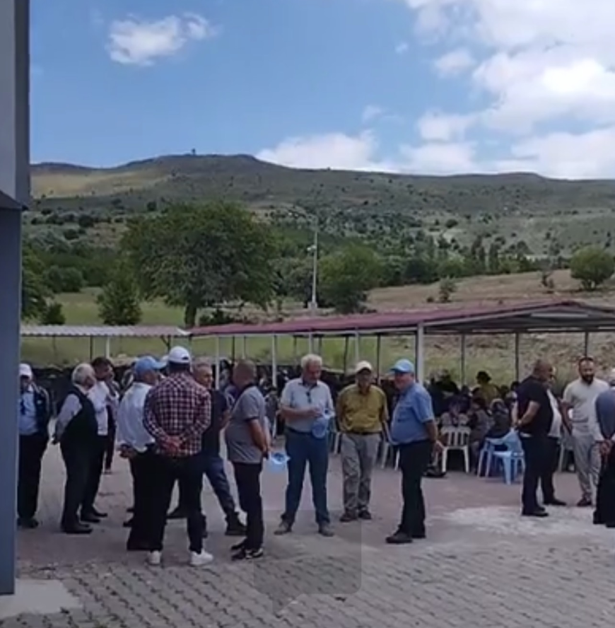 Kürecik Cemevi’nde Muharrem Ayı Vesilesiyle Aşure Lokması Paylaşıldı Birlik, Beraberlik ve Kardeşlik Mesajları Verildi