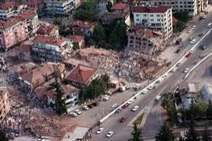 17 Ağustos’un Üzerinden 27 Yıl Geçti  Saat 03.02’de Duran Zaman, Türkiye’ye Aynı Soruyu Soruyor