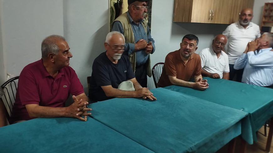 Veli Ağbaba Kürecik’te Vatandaşlarla Buluştu. “Yeni Parti’nin Yol Haritası Halkla Birlikte Şekilleniyor”