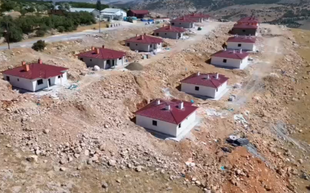 AKÇADAĞ ORTAKÖY’DE DEPREM KONUTLARINDA SONA GELİNDİ