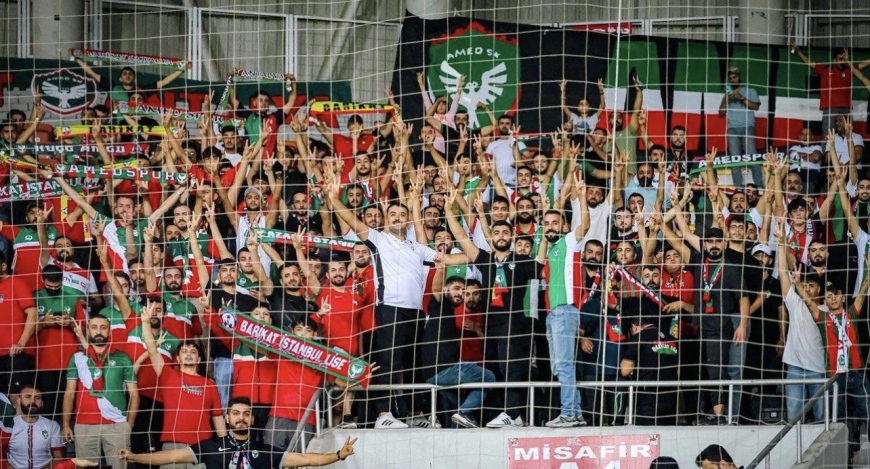 DİYARBAKIR’DA TARİHİ GECE: AMEDSPOR BEŞİKTAŞ’I DEVİRDİ, SÜPER LİG’İN ZİRVESİNE ÇIKTI