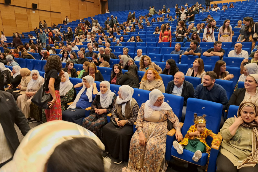 DİYARBAKIR’DA KADIN GAZETECİLERİN ANMA TÖRENİNDE EKOLOJİ MÜCADELESİNE ANLAMLI DAYANIŞMA